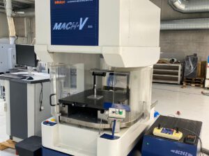 Coordinate measuring machine Mitutoyo Mach V